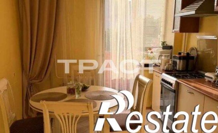 3-комн квартира улица Лётчика Колесниченко, 23,  д. 23
