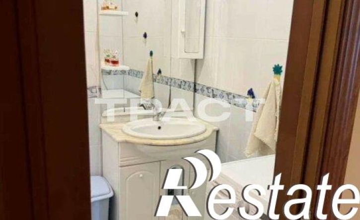 3-комн квартира улица Лётчика Колесниченко, 23,  д. 23
