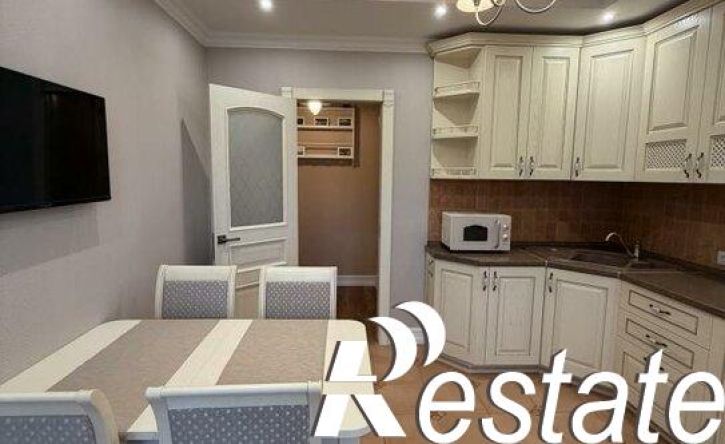 2-комн квартира улица Владимира Невского, 38Е,  д. 38Е
