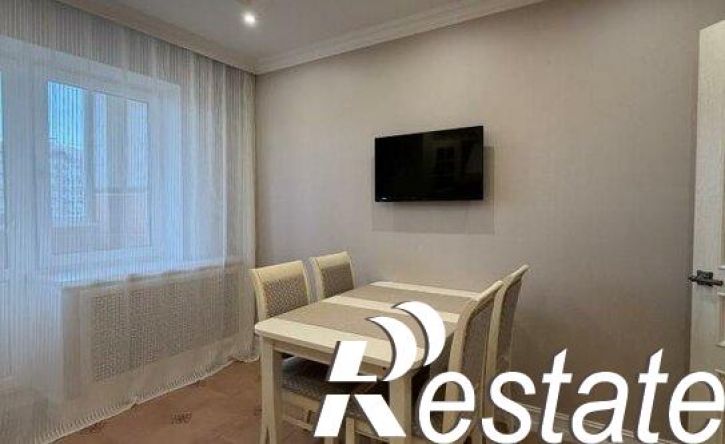 2-комн квартира улица Владимира Невского, 38Е,  д. 38Е